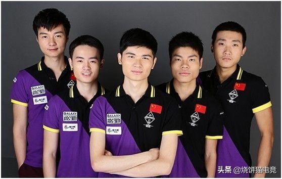 并以自己在 并以自己在