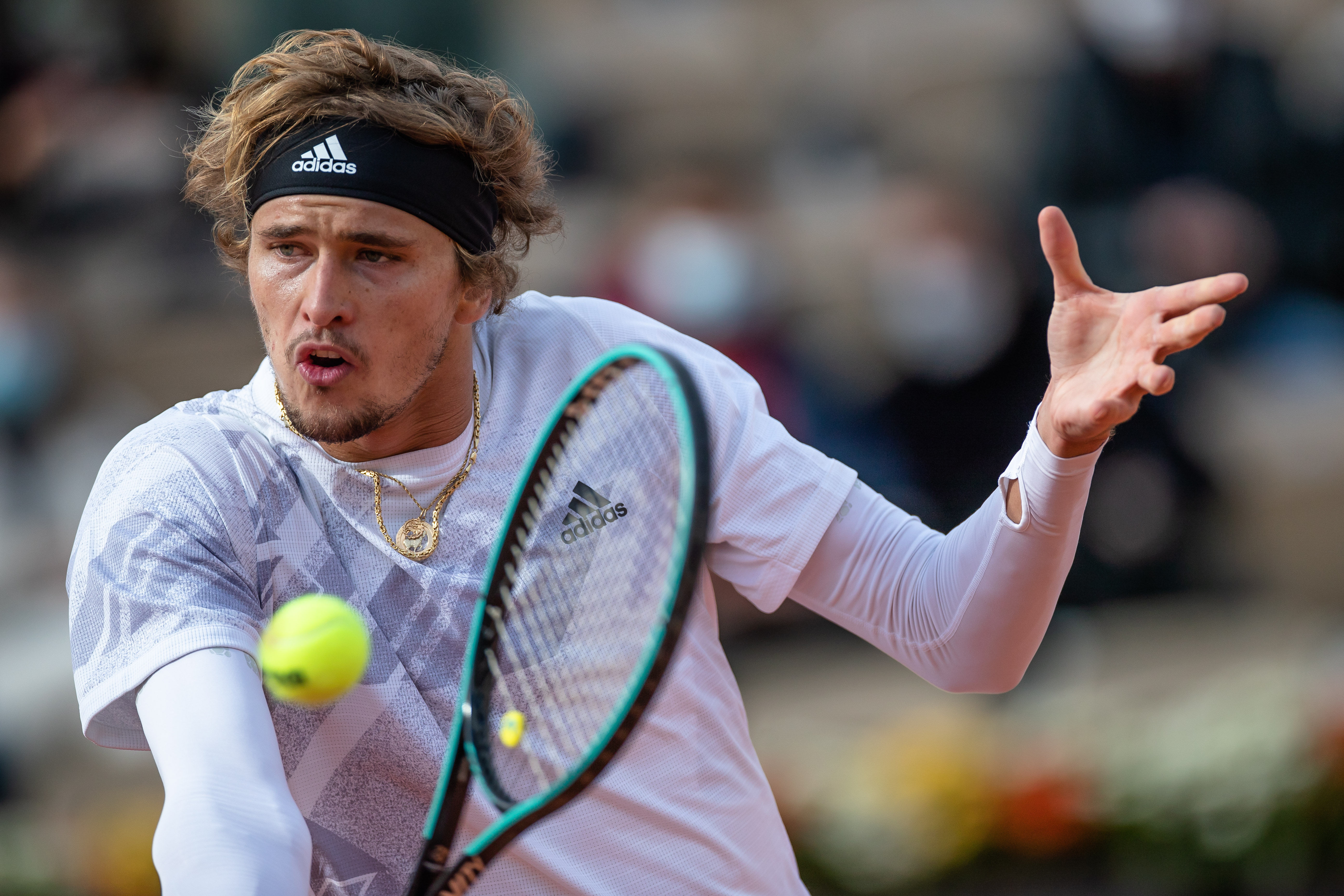 将注意力集 将注意力集